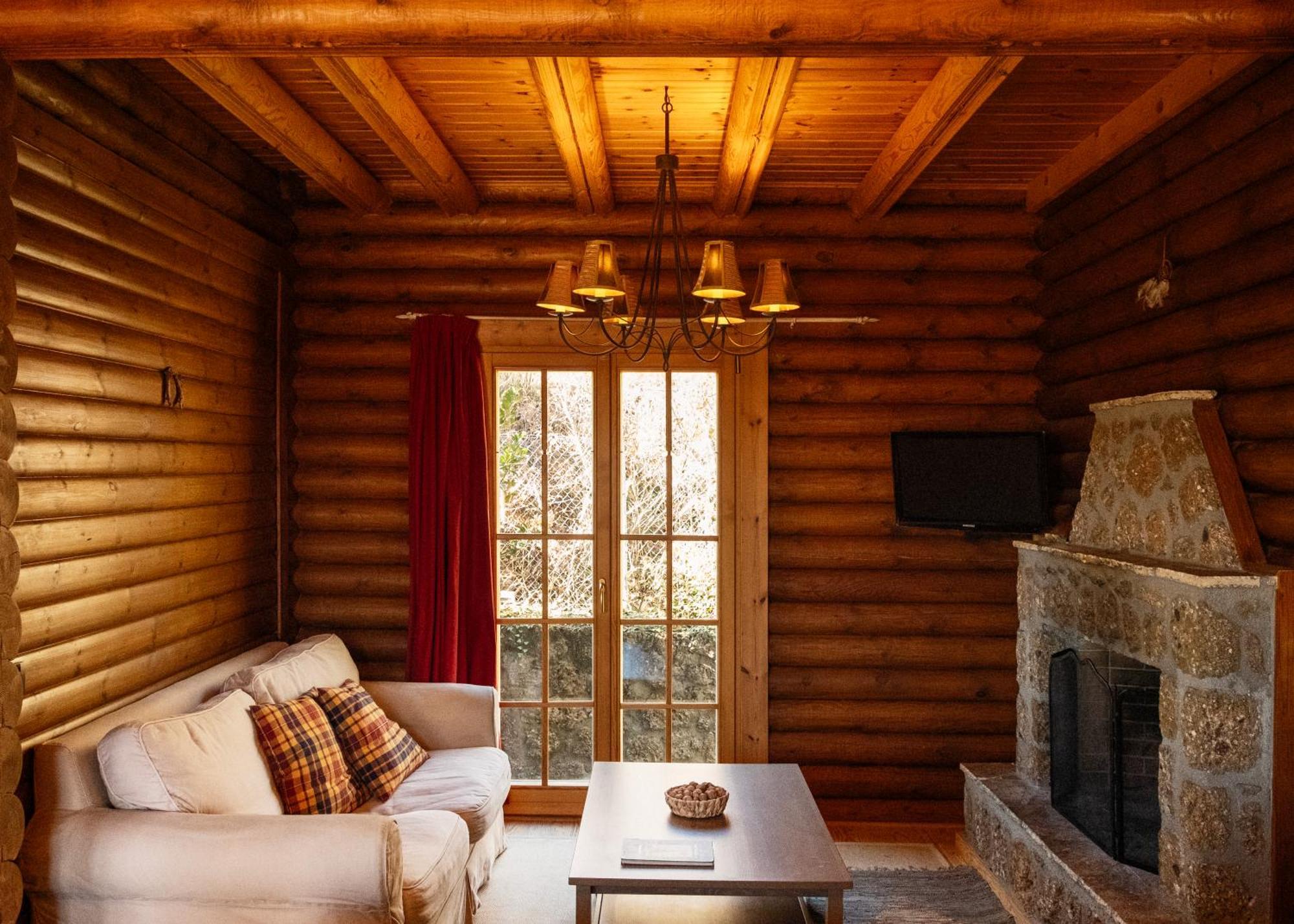 Paradise Chalet Ano Trikala Exterior photo
